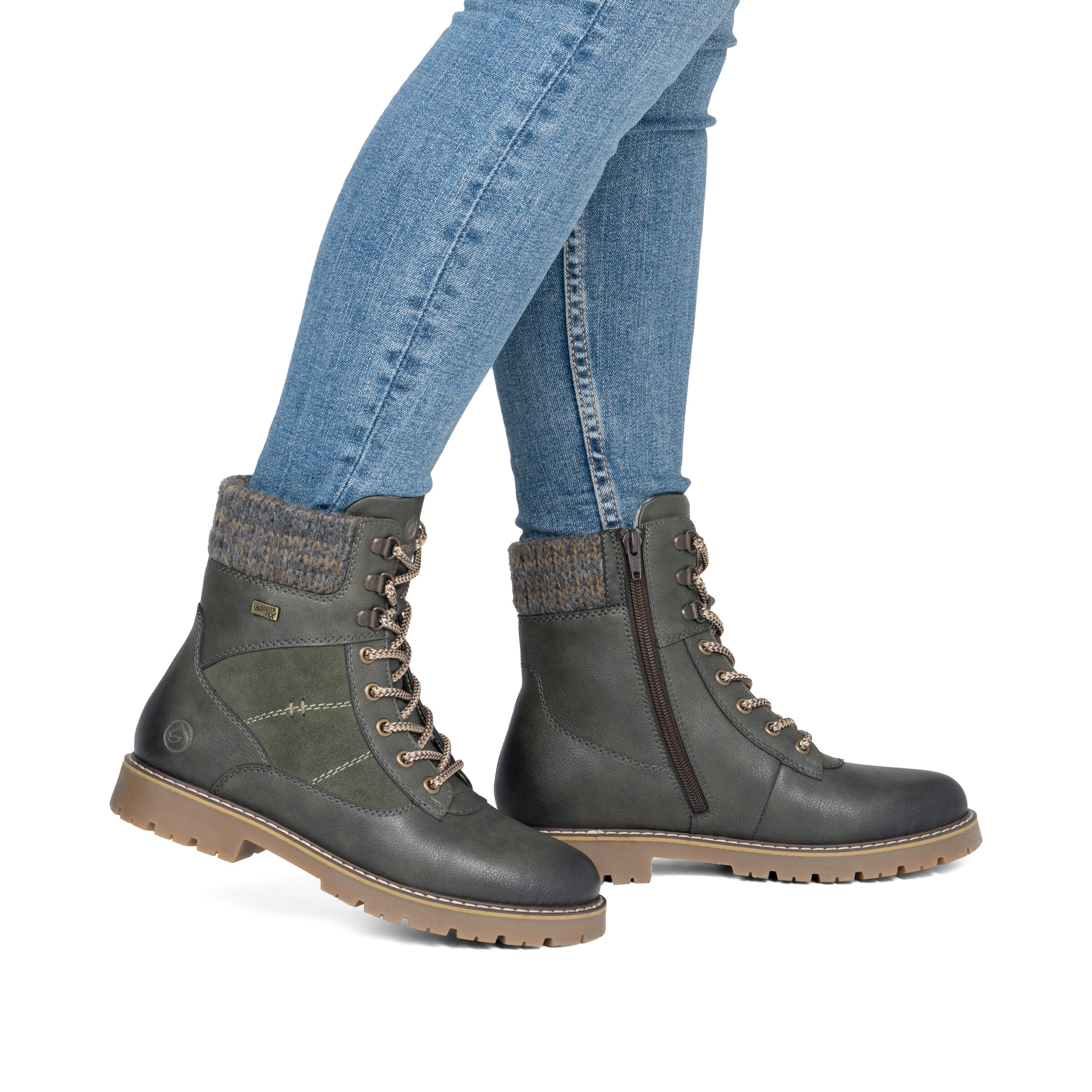 Bottes à lacets REMONTE en vert : devant