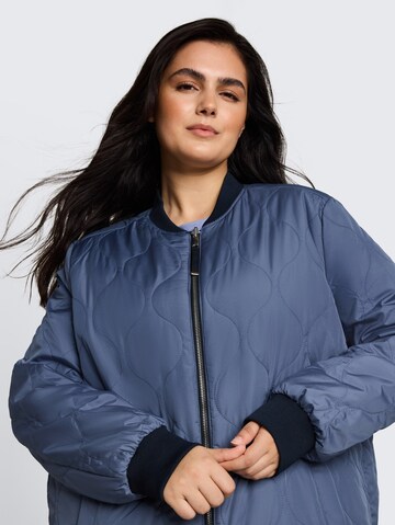 Tom Tailor Women + Winterjas in Blauw