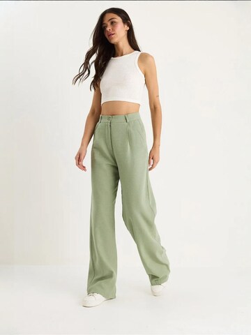 Bianco Lucci - Perna larga Calças em verde