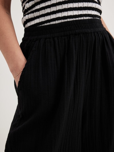 NA-KD Pants in Black, Item view