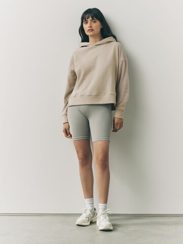 Next Pullover i overstørrelse i beige