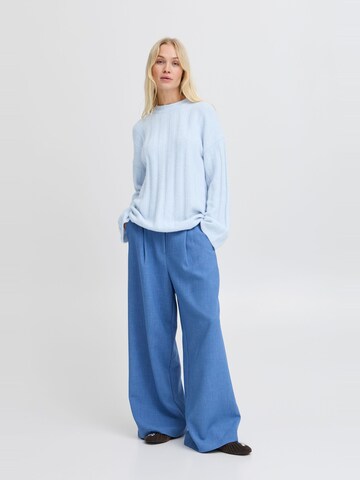 b.young - Jersey 'Omea' en azul