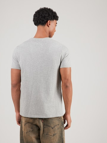 LEVI'S ® T-shirt 'Classic' i grå