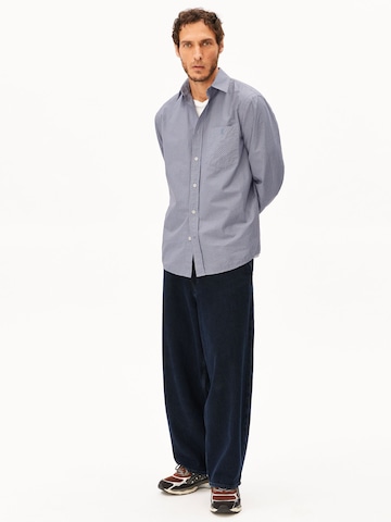 ARMEDANGELS Comfort Fit Hemd SMALL CHECK in Blau