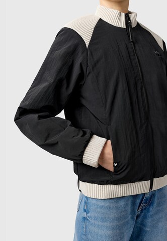 Ragwear Tussenjas in Zwart