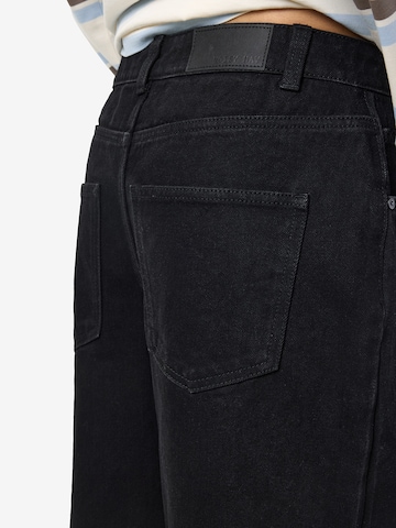 Noisy may Wide leg Jeans 'NMHAZAL' in Black