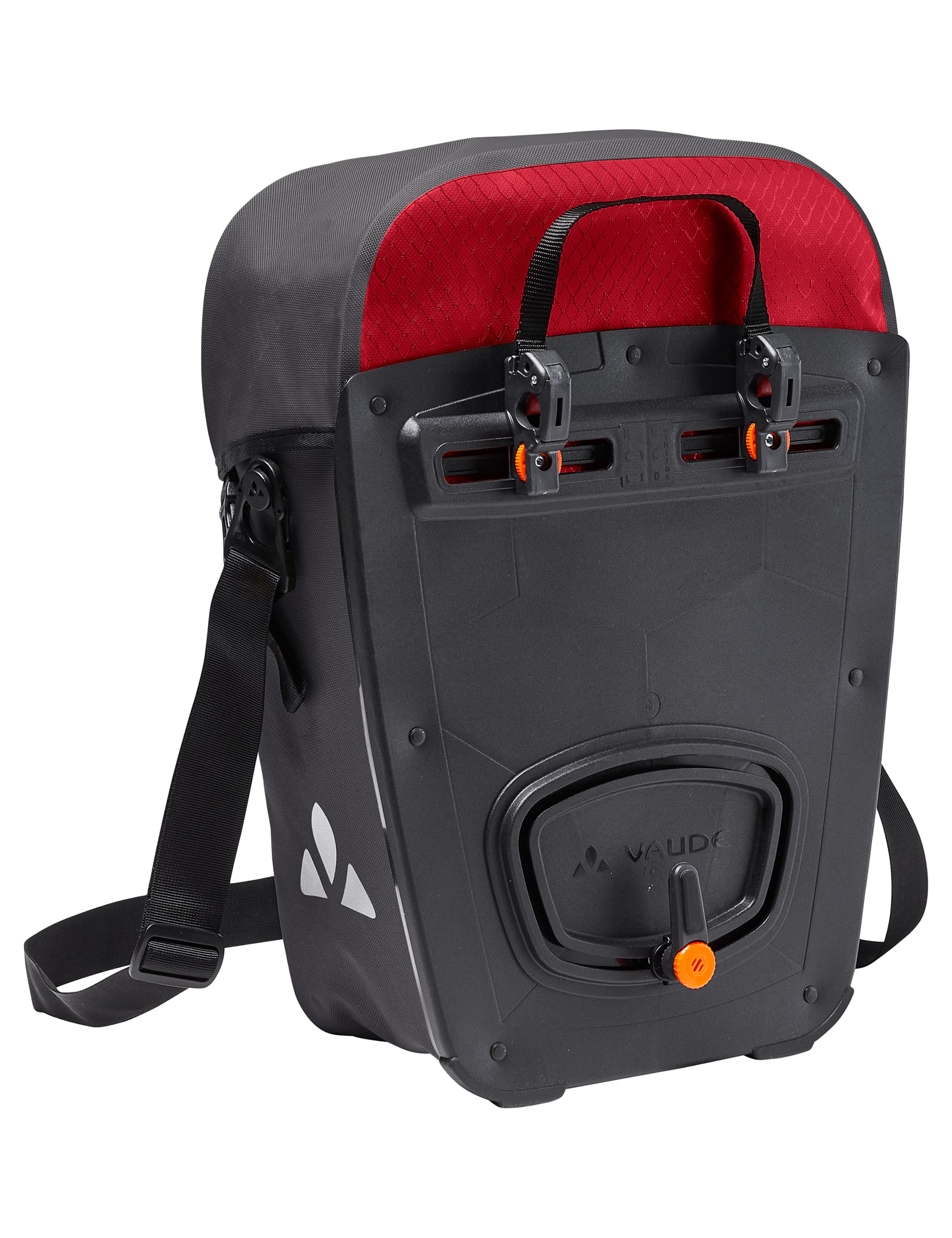 VAUDE Sports bag in Red