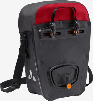 VAUDE Sports Bag in Red