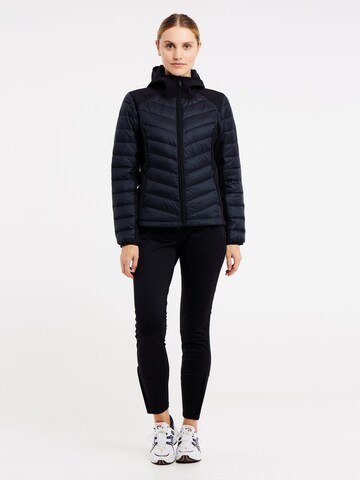 PROTEST Winterjacke 'PRTCHARON' in Schwarz: Vorderseite