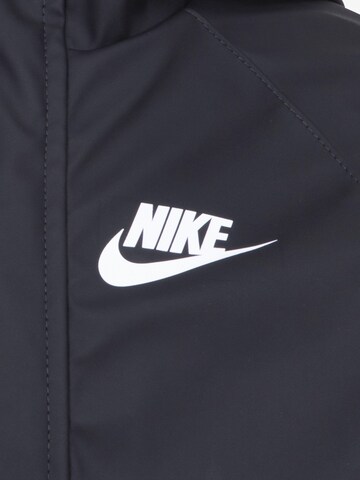 Nike Sportswear Демисезонная куртка в Черный