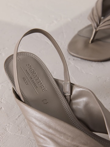 Next Sandaal in Grijs