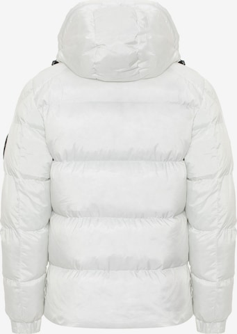 CIPO & BAXX Between-Season Jacket in White