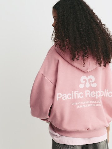 Pull&Bear Sweatshirt 'PACIFIC' in Pink