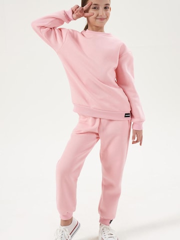 LOUIS LECLER Joggingpak 'Sofia' in Roze