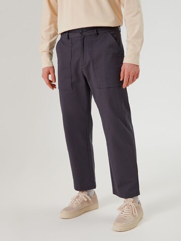 ABOUT YOU x Swalina&Linus Regular Trousers 'Leo' in Grey: front