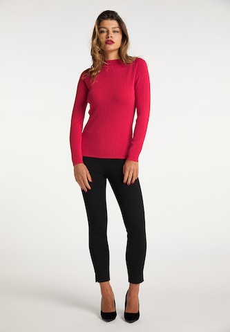 faina Sweater in Red