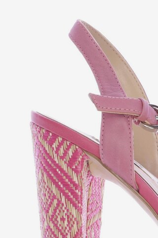 GUESS Sandals & High-Heeled Sandals in 37 in Pink