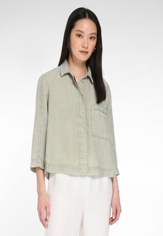 Peter Hahn Blouse in Green: front