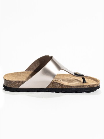 Flip-flops 'Mercure' de la Bayton pe bronz