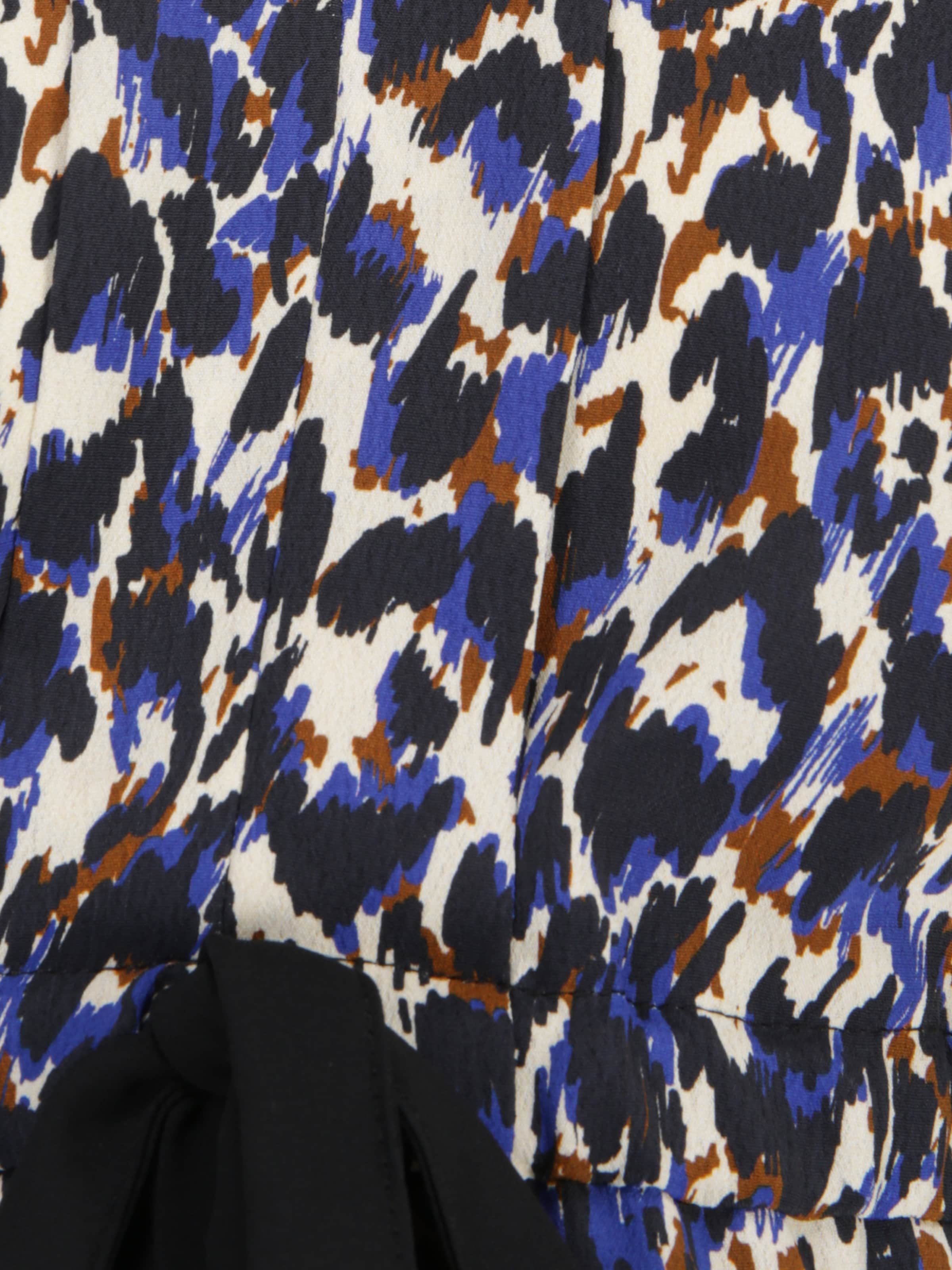 zils Attesa Blūžkleita 'MADISON'