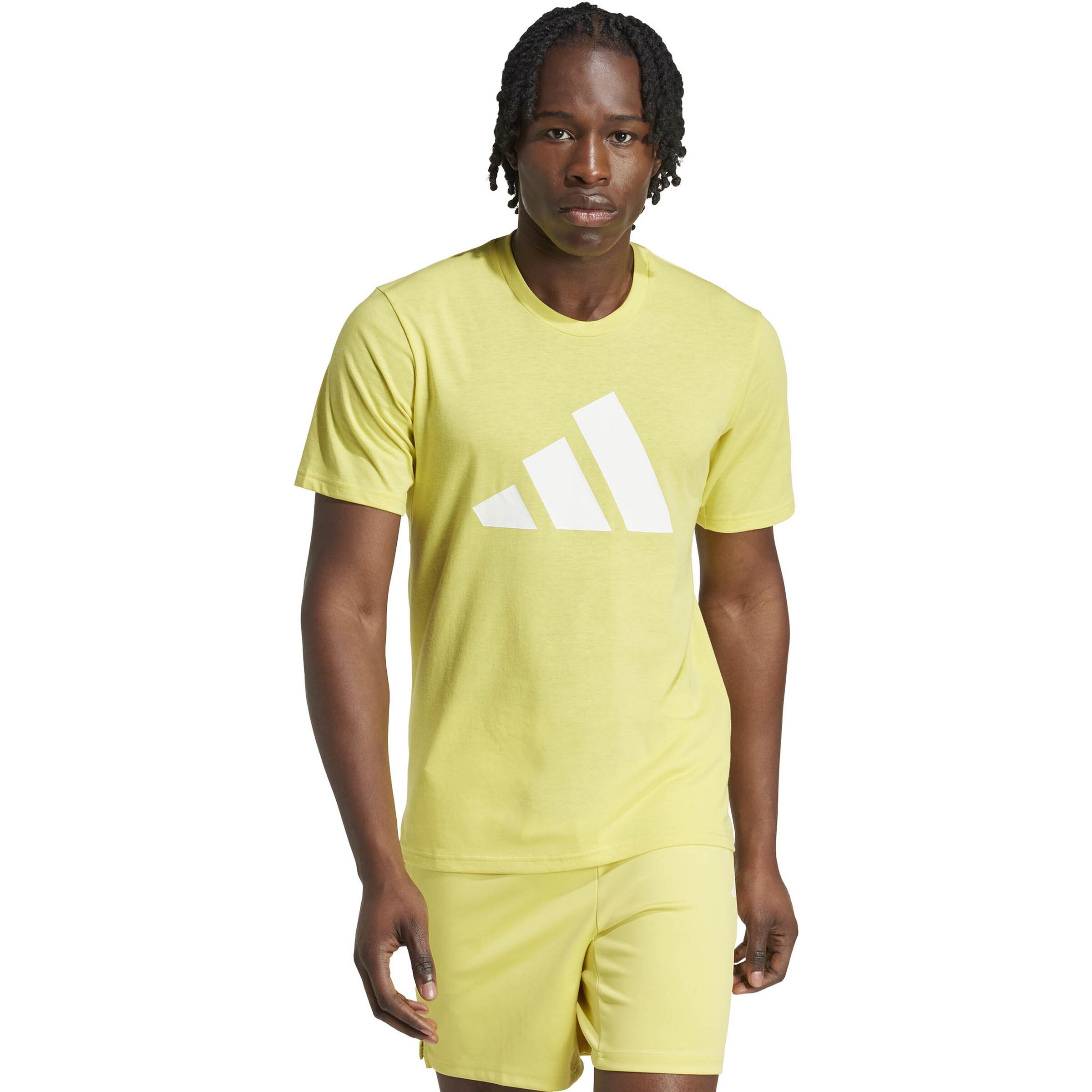 ADIDAS PERFORMANCE Funktionsshirt 'Train Essentials Feelready' in Grün: Vorderseite