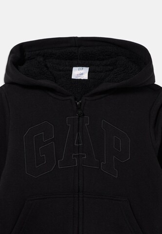 GAP Collegetakki värissä musta