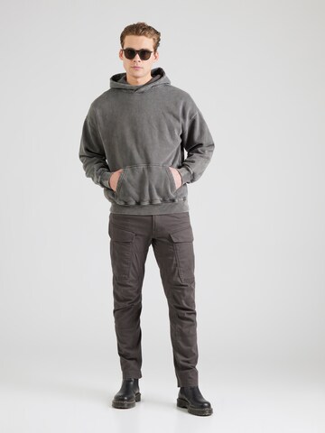 Abercrombie & Fitch - Sudadera 'ESSENTIALS' en gris