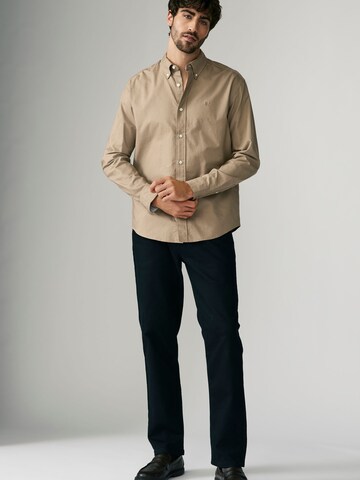Coupe regular Chemise Next en gris
