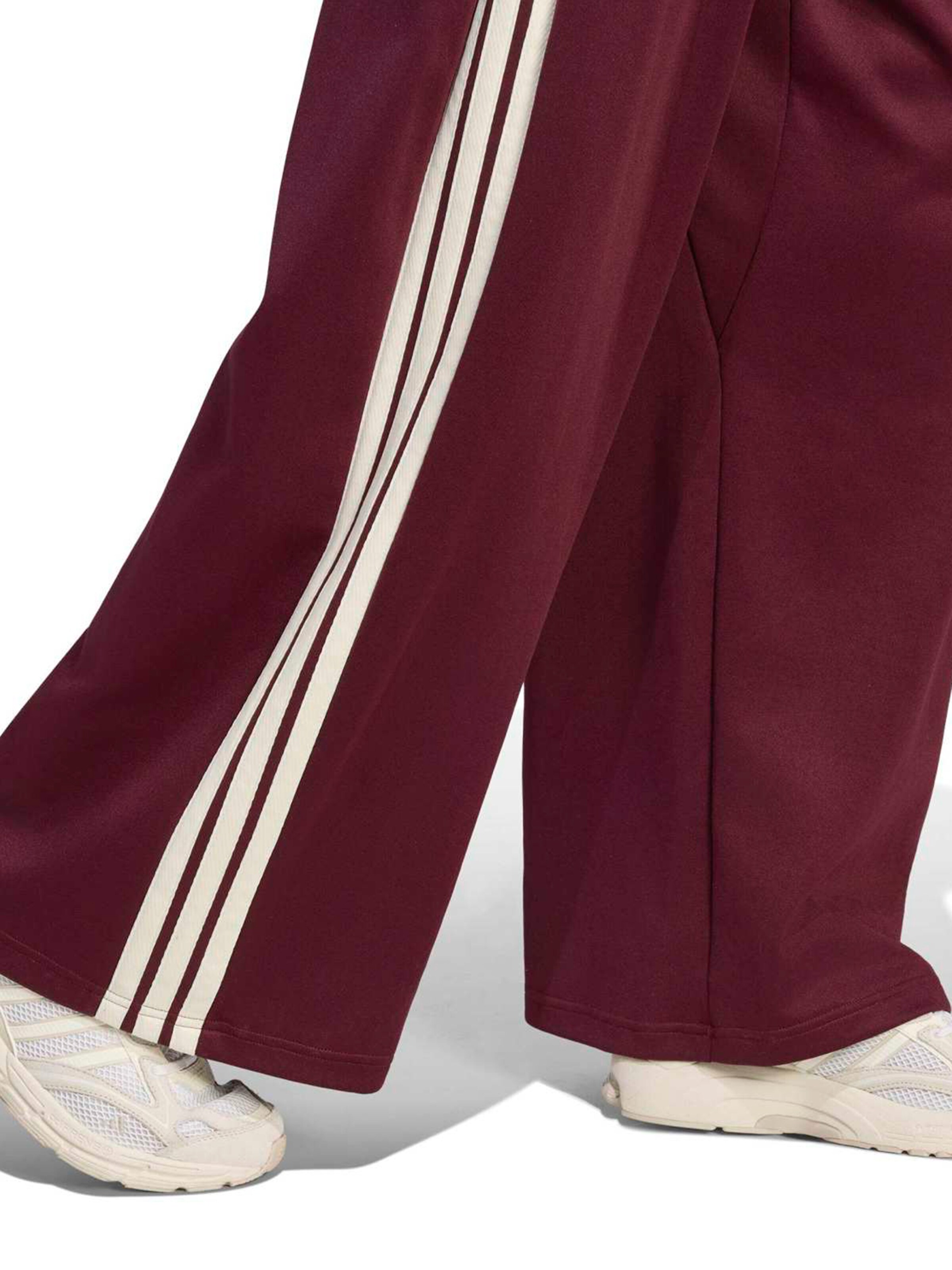 Wide leg Pantaloni sport 'TIRO' de la ADIDAS SPORTSWEAR pe roșu