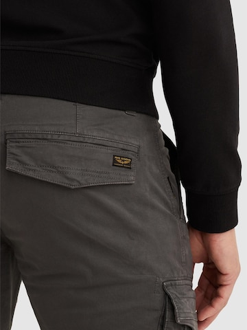 Loosefit Pantaloni 'Nordrop relaxed fit cargo pants' di PME Legend in grigio