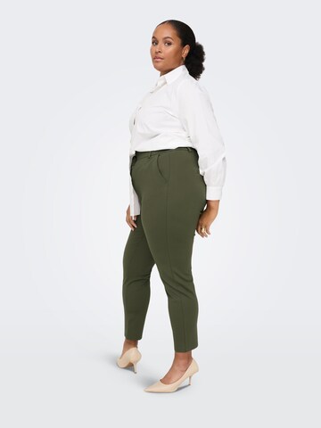 Effilé Pantalon 'Goldtrash' ONLY Carmakoma en vert