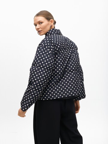 Lola CasademuntZimska jakna - crna boja