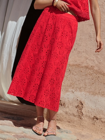 Gonna di love & roses in rosso
