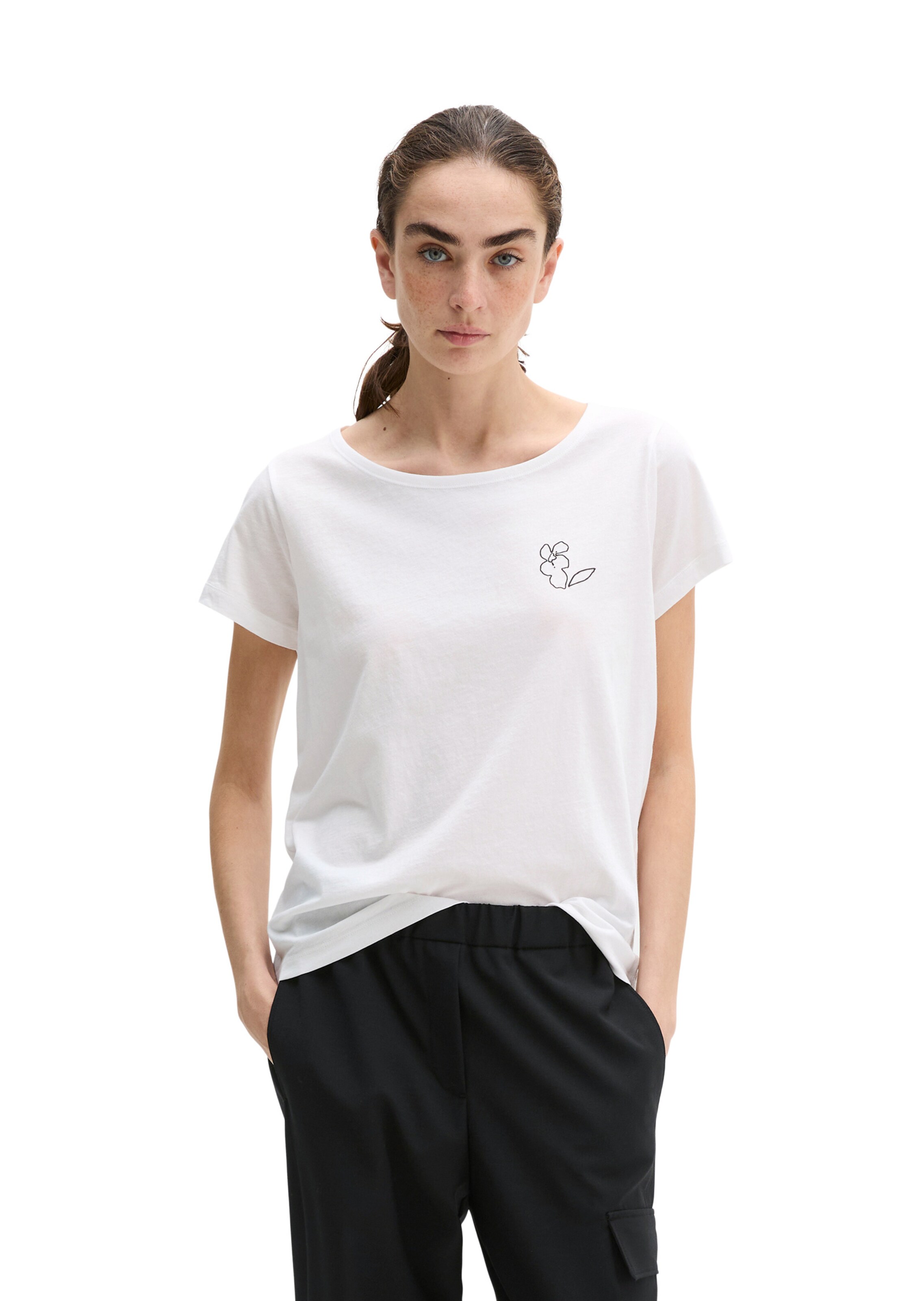 T-shirt Marc O'Polo en blanc : devant