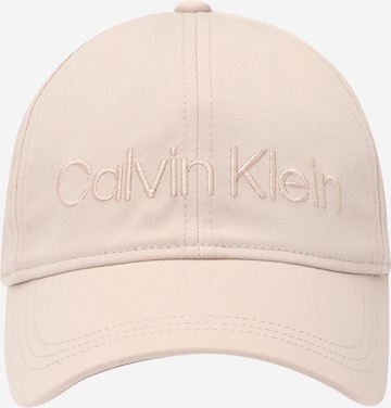Șapcă de la Calvin Klein pe bej