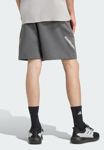 Regular Pantalon de sport 'Mercedes-AMG Petronas F1 Team' ADIDAS PERFORMANCE en gris