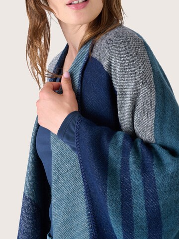 Sciarpa di Camomilla Italia in blu