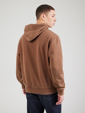 Felpa di Champion Authentic Athletic Apparel in marrone