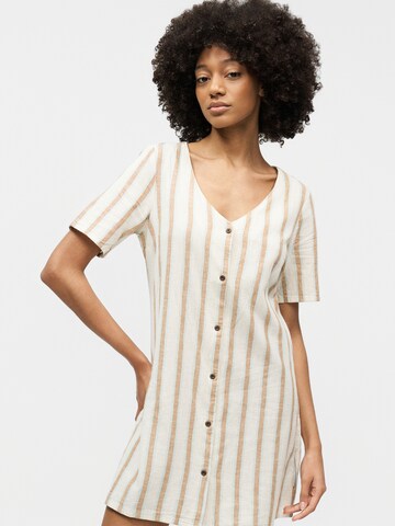 QUIKSILVER Košeľové šaty 'GARRISON' - Biela