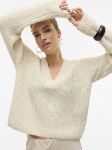 VERO MODA Sweater 'AWSOME' in Beige