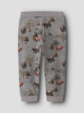 regular Pantaloni di NAME IT in grigio