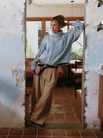 Kamila Šikl Loosefit Hose in Beige