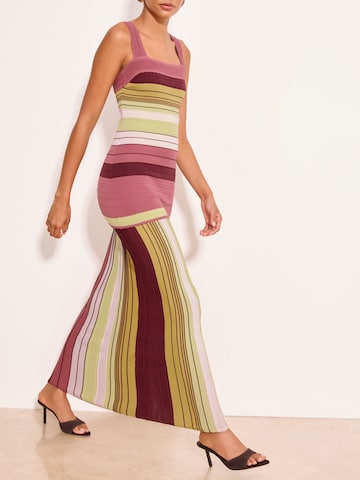 Robes en maille Lipsy en rose