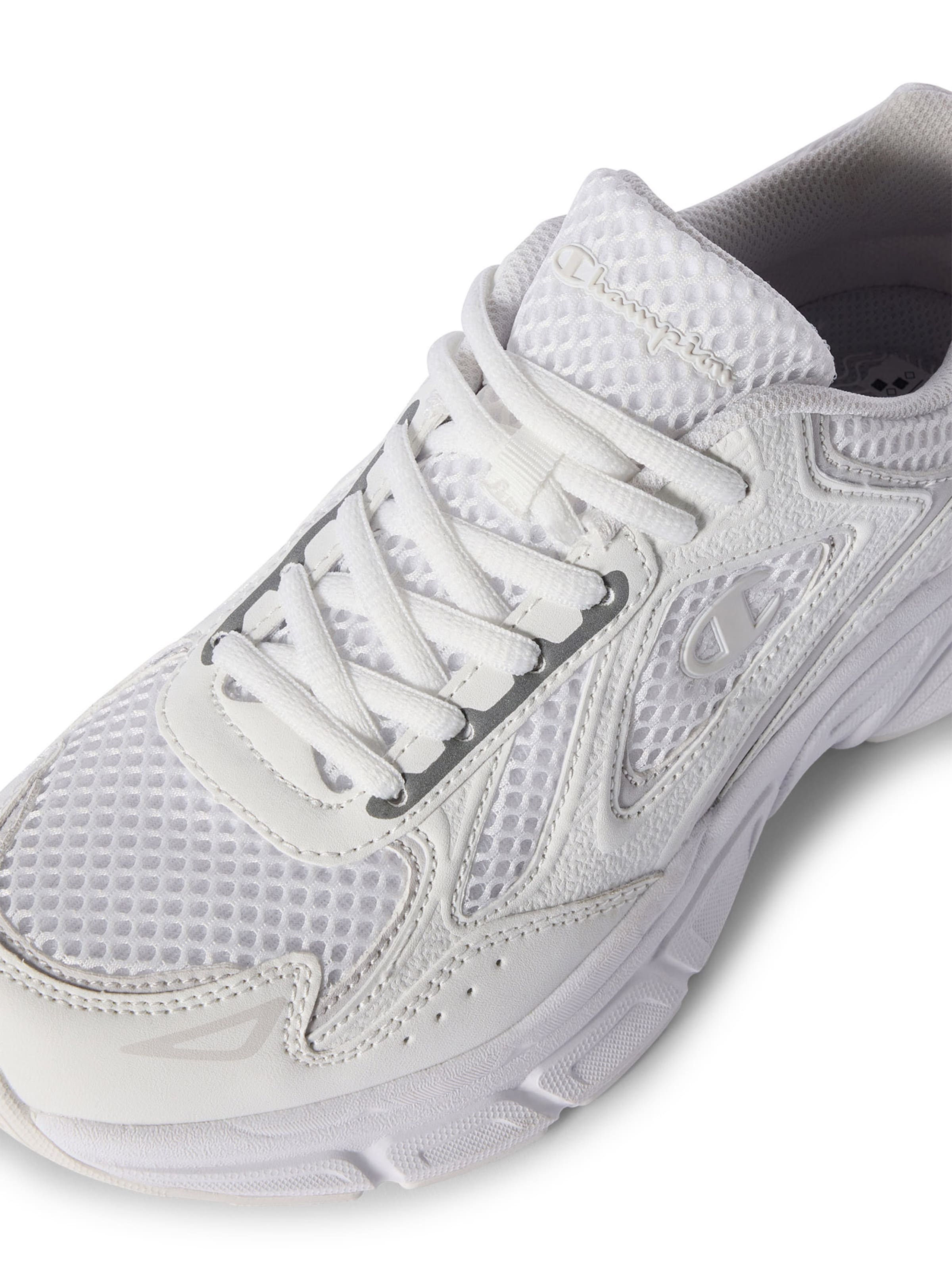 Champion Authentic Athletic Apparel Nizke superge 'RT25' | bela barva