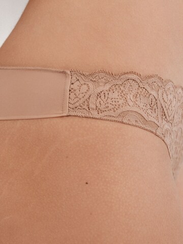 INTIMISSIMI Slip in Beige