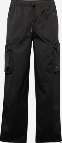 Pantaloni cargo 'Squadron' di ELLESSE in nero: frontale