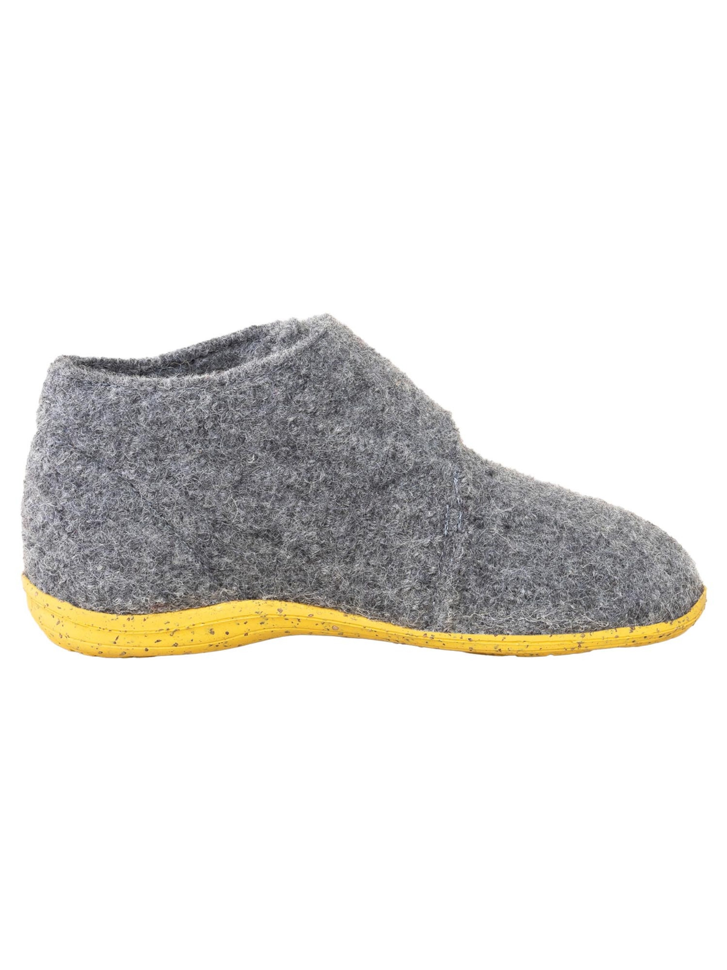 Gottstein Slippers 'Alpine Racer RU' in Grey
