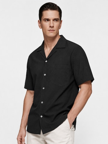 ALLTHEMEN Comfort fit Button Up Shirt 'Flut' in Black