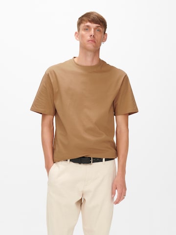 Only & Sons T-Shirt 'Fred' in Braun