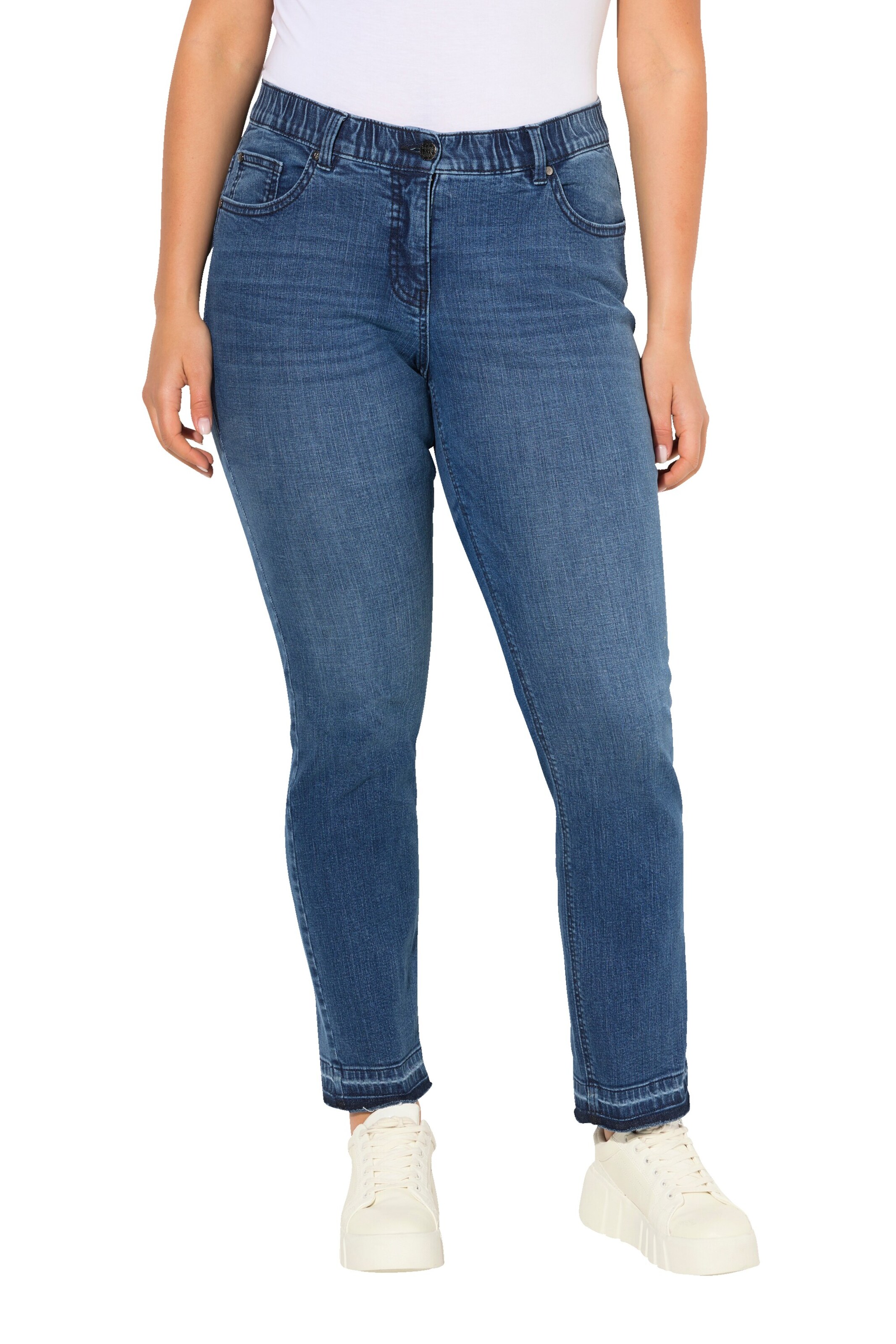 Ulla Popken Slimfit Jeans in Blau: Vorderseite